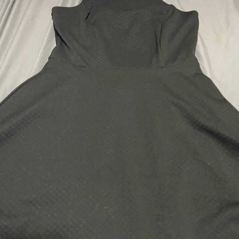 Medium black around the neck dress